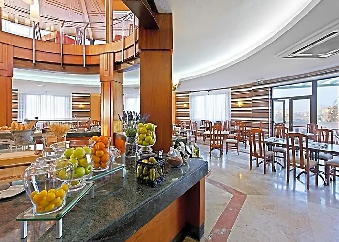 Elba Lucia Sport & Suite Hotel Nuevo Horizonte photo